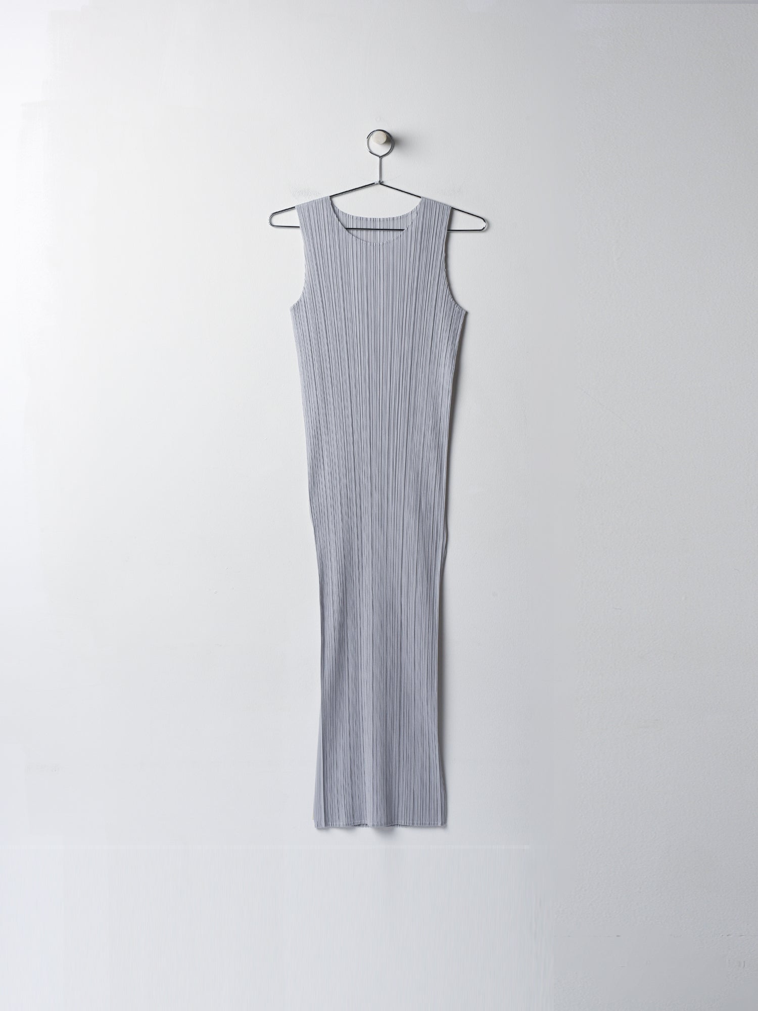 PLEATS PLEASE Issey Miyake – Blancsom