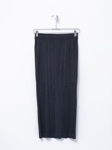 PLEATS PLEASE Issey Miyake – Blancsom